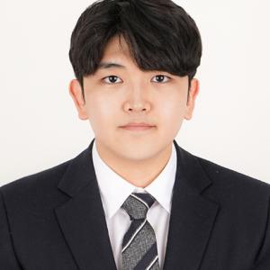 Sangwoo Hwang Headshot